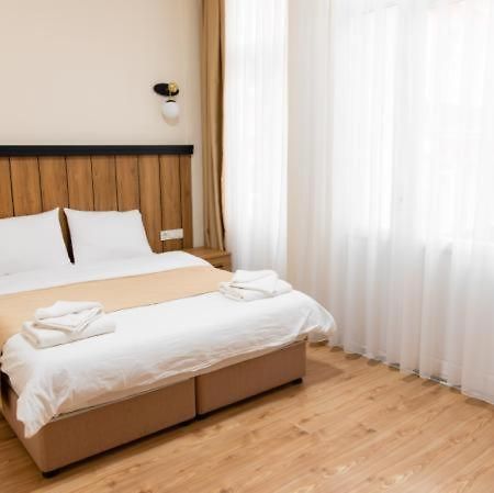 La Pera Suites Istanbul Exterior photo