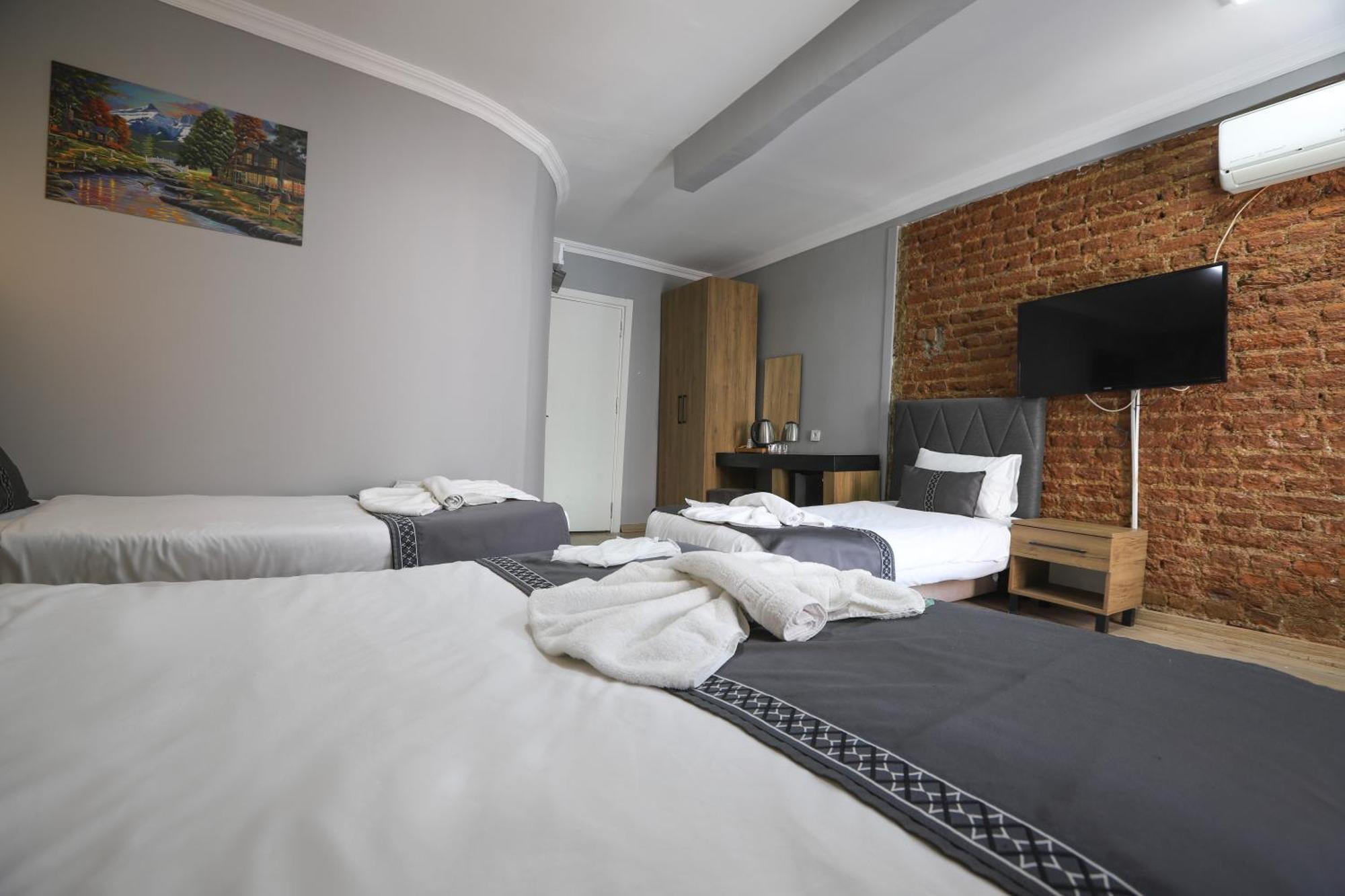 La Pera Suites Istanbul Exterior photo